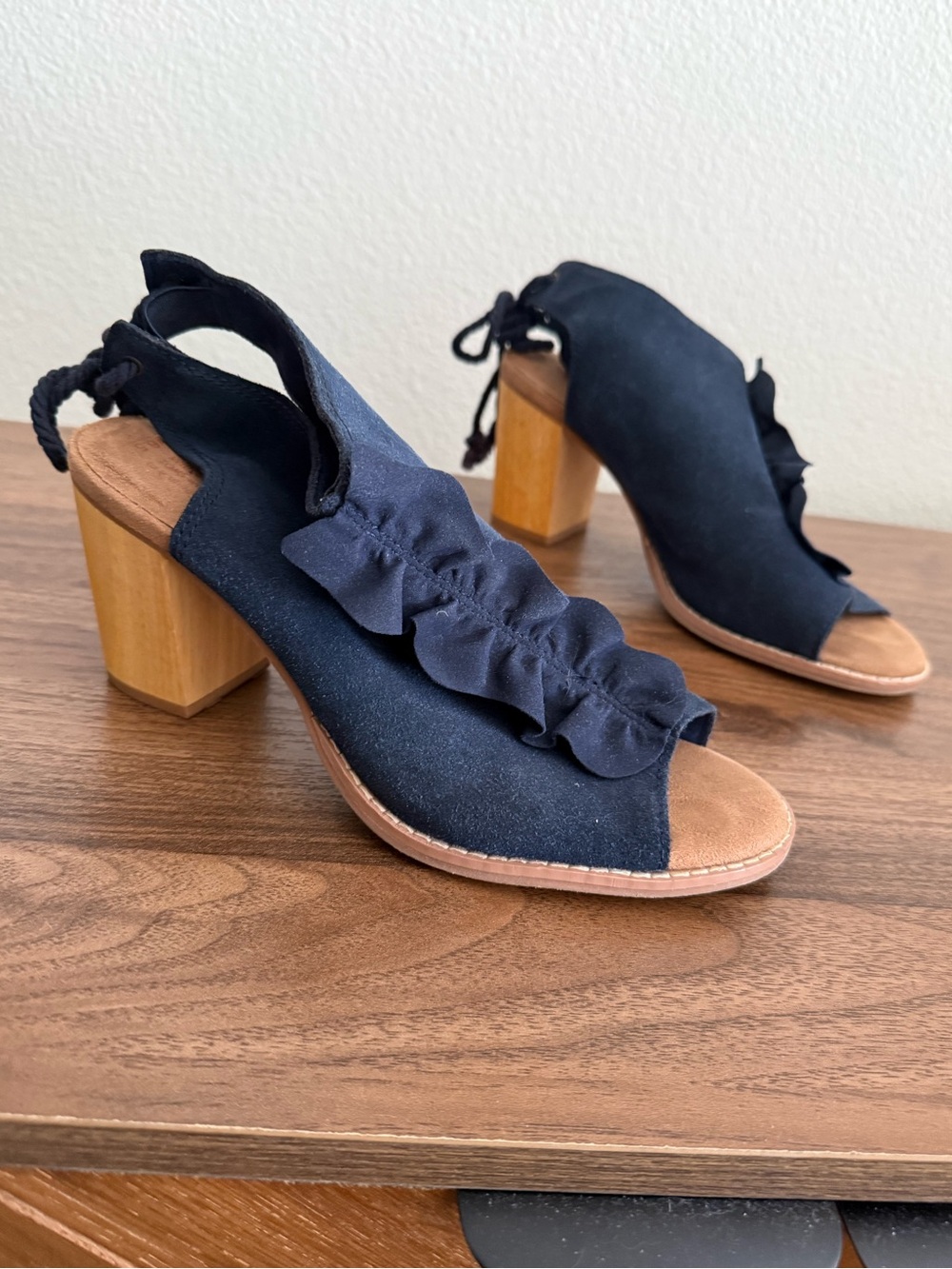 Toms Elba Peep Toe Block Heel Bootie Navy Size 6.5